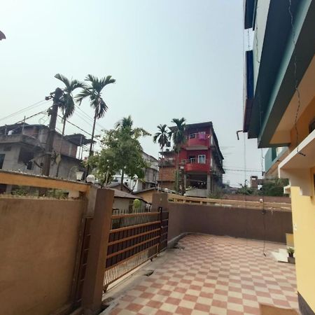 Dubori Homestay Guwahati Exteriör bild